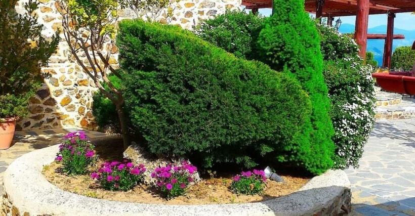 בית מלון כפרי Loggas