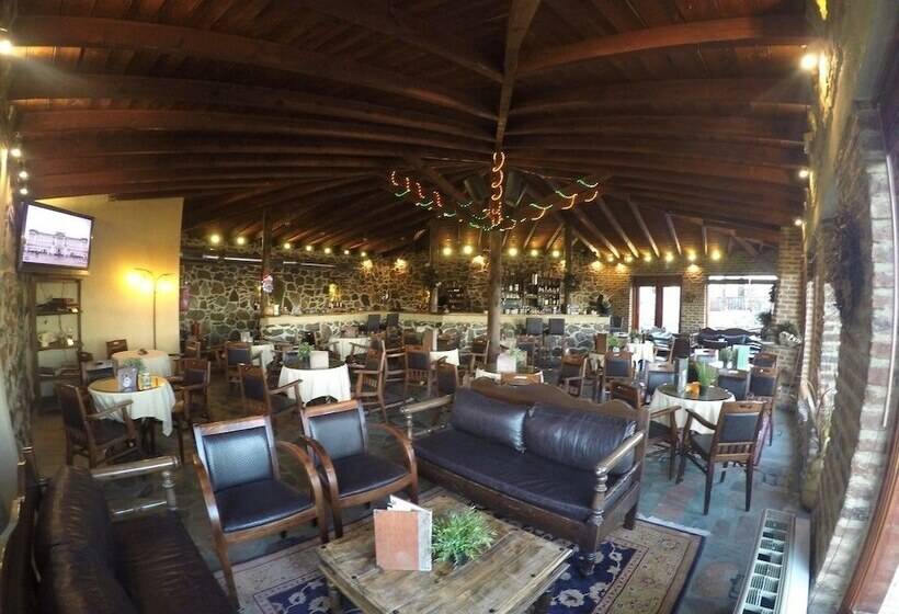 בית מלון כפרי Loggas