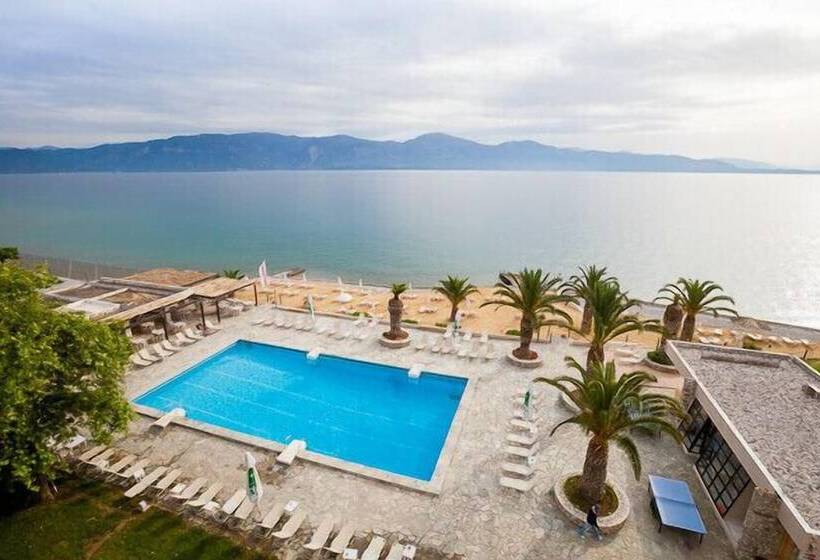 בית מלון כפרי Long Beach Resort