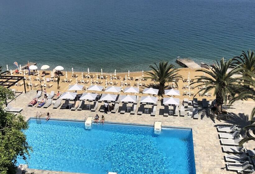 בית מלון כפרי Long Beach Resort