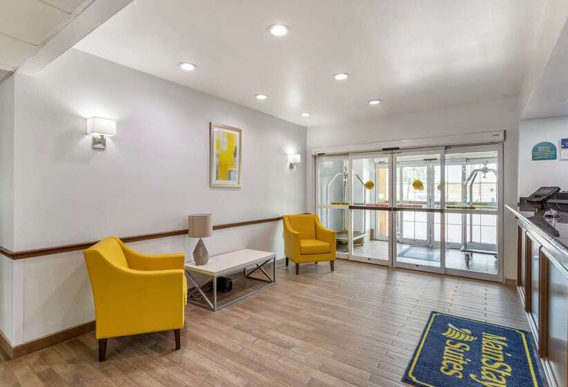 בית מלון כפרי Mainstay Suites Port Arthur  Beaumont South