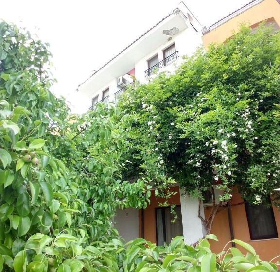 ホテル Marina Cape Vacation Complex