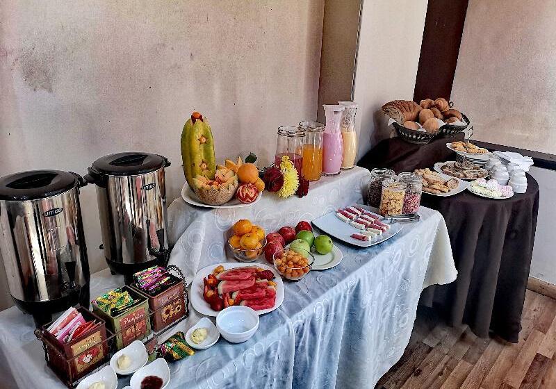 ホテル Muros Quito