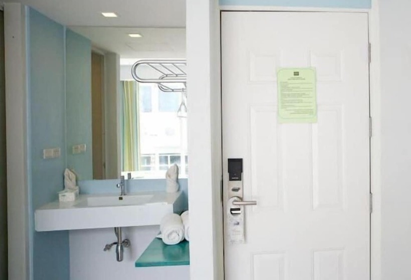 호텔 Nantra Chaweng Beach