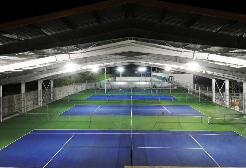 Open Village Sports Hotel & Spa Club