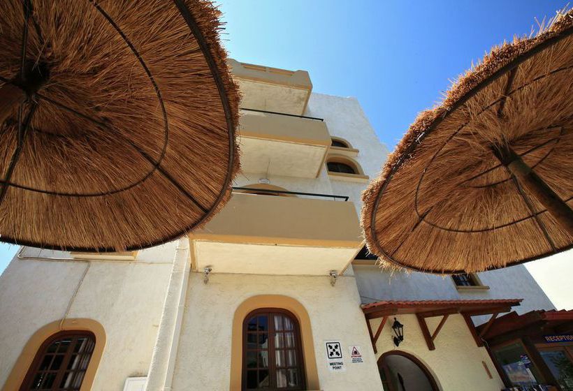 فندق Paradise Apartments