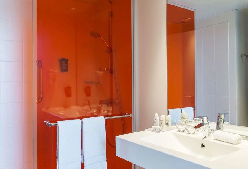 酒店 Park Inn By Radisson Lille Grand Stade