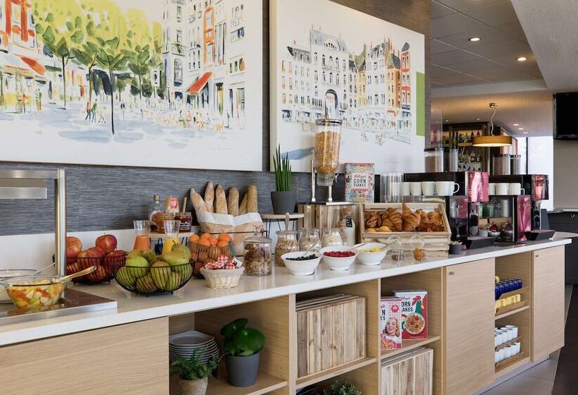 فندق Park Inn By Radisson Lille Grand Stade