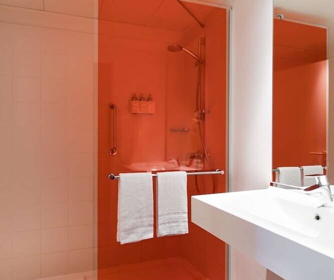 酒店 Park Inn By Radisson Lille Grand Stade