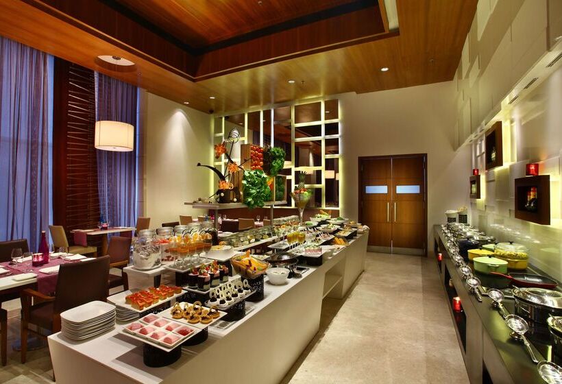 Отель Park Plaza Shahdara