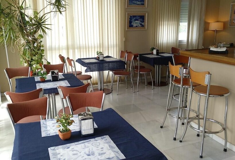 ホテル Playa De Valdelagrana