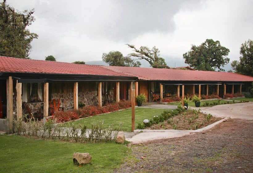 فندق Poas Volcano Lodge