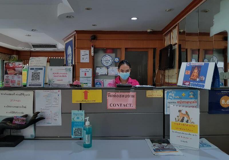 Poonsook Phitsanulok Hotel Sha Plus