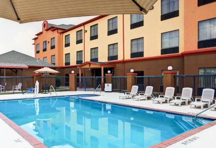 فندق Springwood Suites Houston Iah  Beltway 8