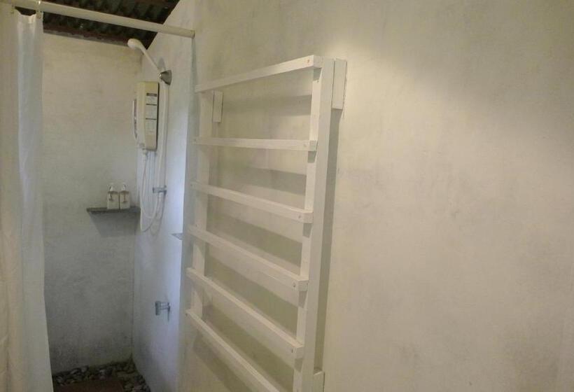 בית מלון כפרי Rain Forest Resort