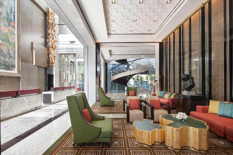 호텔 Regent Shanghai Pudong Complimentary First Round Minibar Per Stay Including A Bottle Of Wine