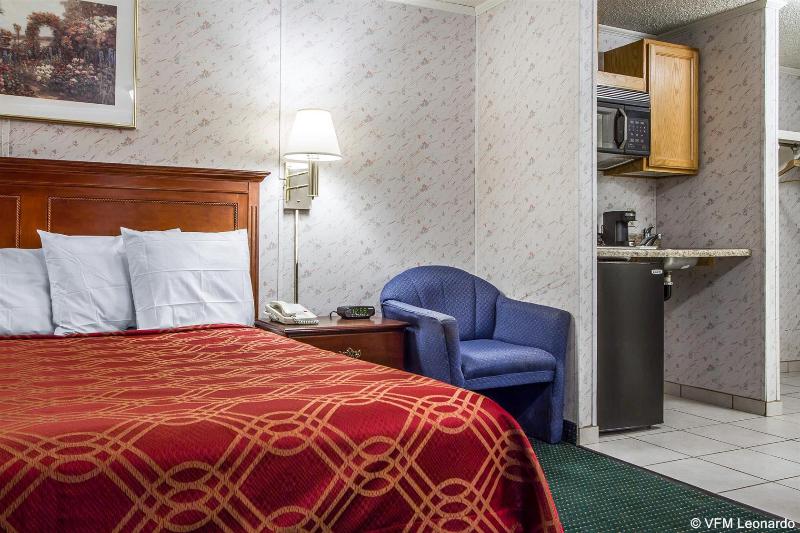 ホテル Rodeway Inn & Suites Brunswick Near Hwy 1