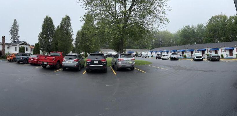 ホテル Rodeway Inn & Suites Brunswick Near Hwy 1