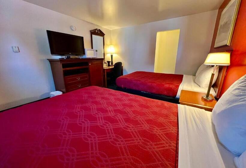 ホテル Rodeway Inn & Suites Brunswick Near Hwy 1