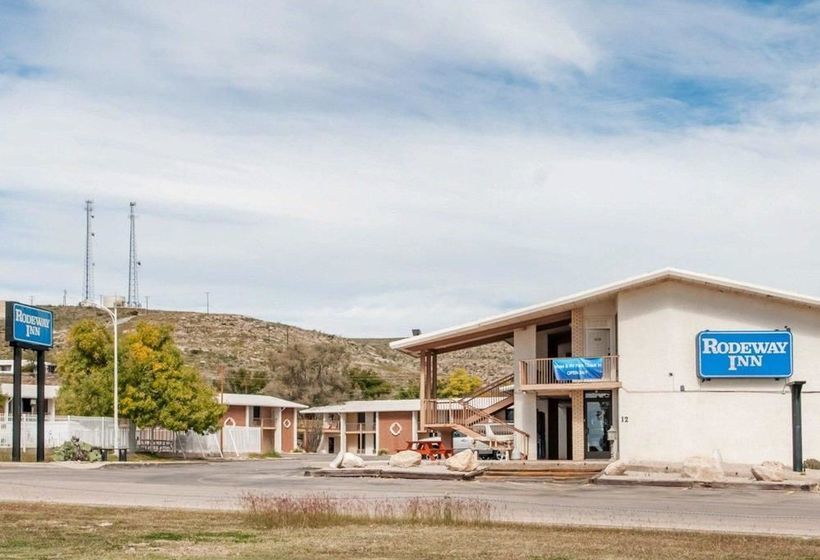 فندق Rodeway Inn Whites City