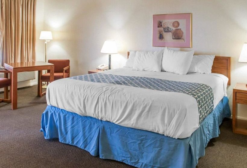 فندق Rodeway Inn Whites City