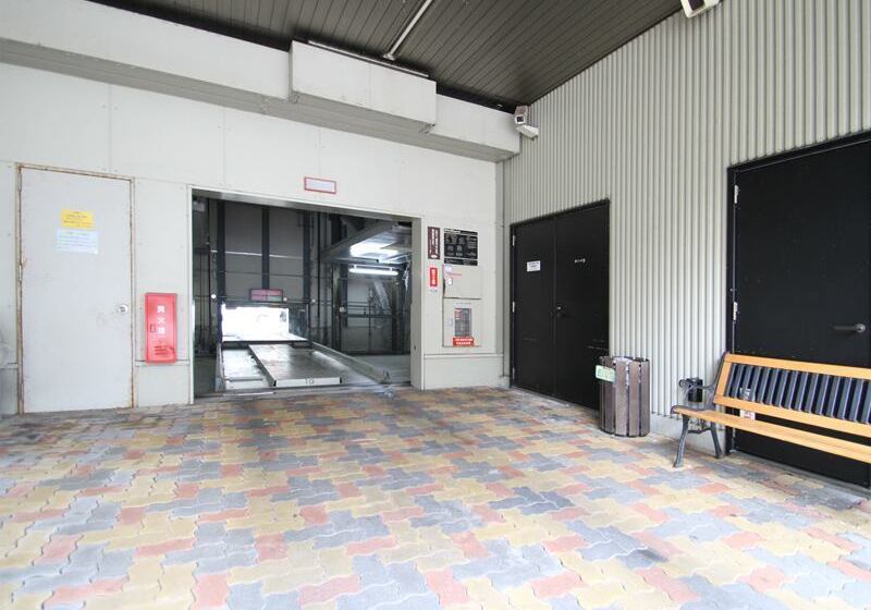 בית מלון כפרי Route Inn Grantia Naha