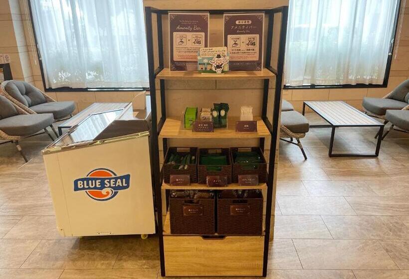 בית מלון כפרי Route Inn Grantia Naha