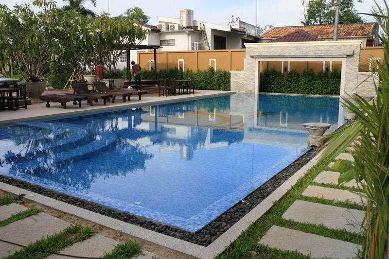 בית מלון כפרי Ruean Phae Royal Park