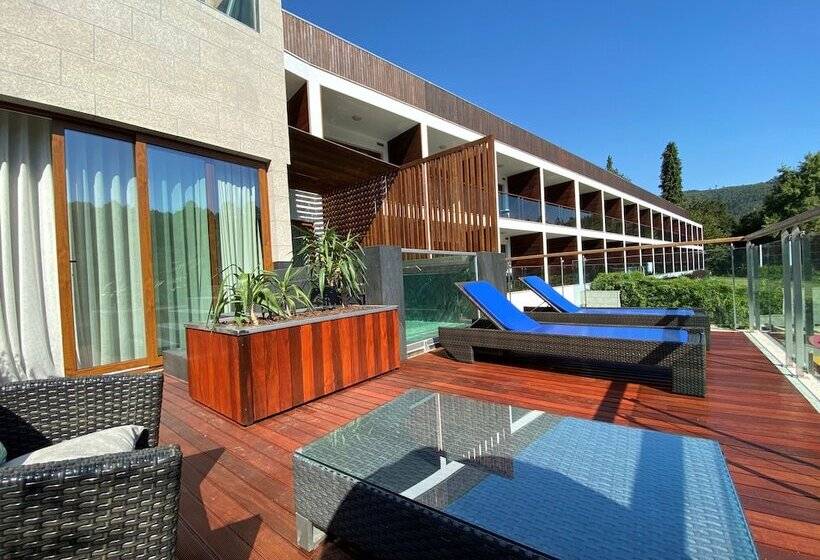 فندق ريفى Rural Vale Do Rio