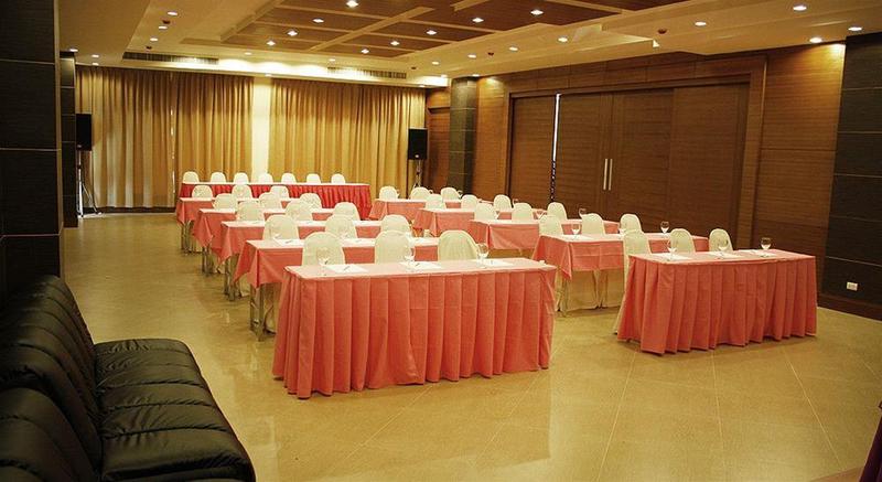 فندق Saisawan Beach Luxury