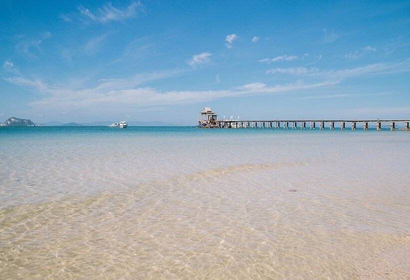 Отель Santhiya Koh Yao Yai Resort & Spa   Compulsory Join Santhiya Speedboat From To Ao Po Grand Marina At