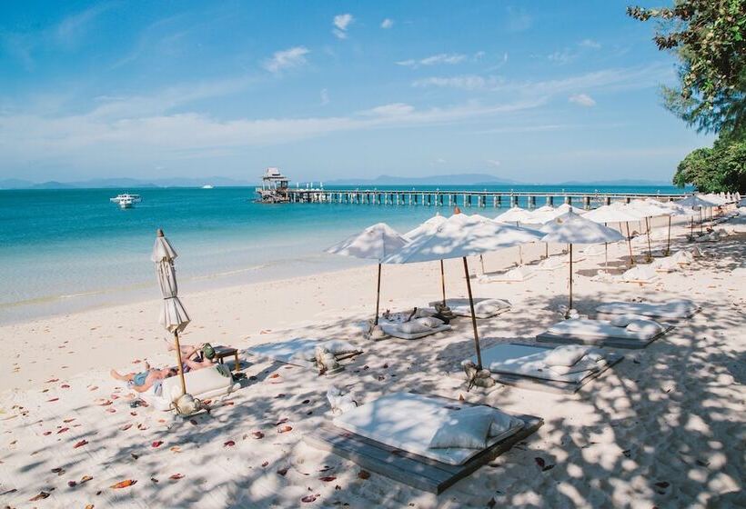 Отель Santhiya Koh Yao Yai Resort & Spa   Compulsory Join Santhiya Speedboat From To Ao Po Grand Marina At