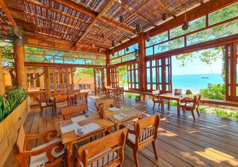 Отель Santhiya Koh Yao Yai Resort & Spa   Compulsory Join Santhiya Speedboat From To Ao Po Grand Marina At