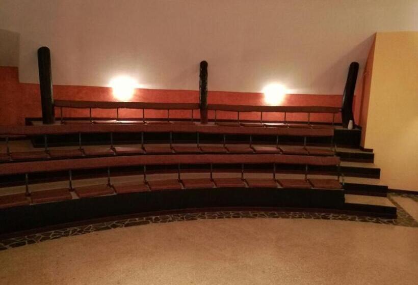 فندق Sarapiquis Rainforest Lodge