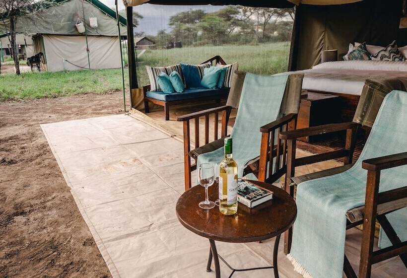 ホテル Serengeti Migration Camp
