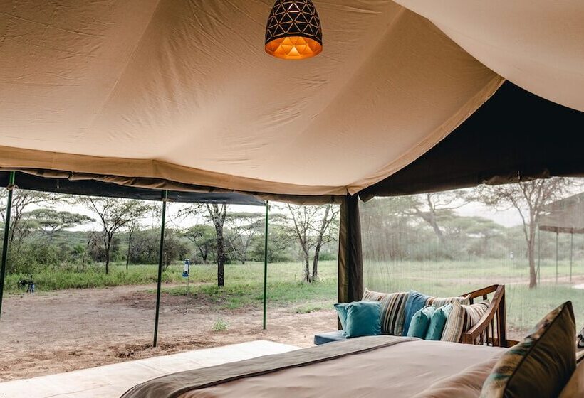 ホテル Serengeti Migration Camp