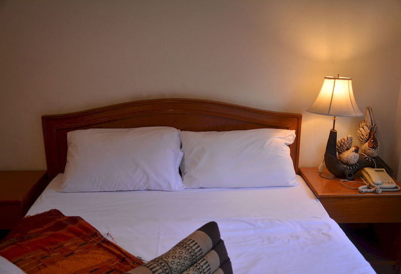 Fotos del hotel Seven Oaks Inn:  19