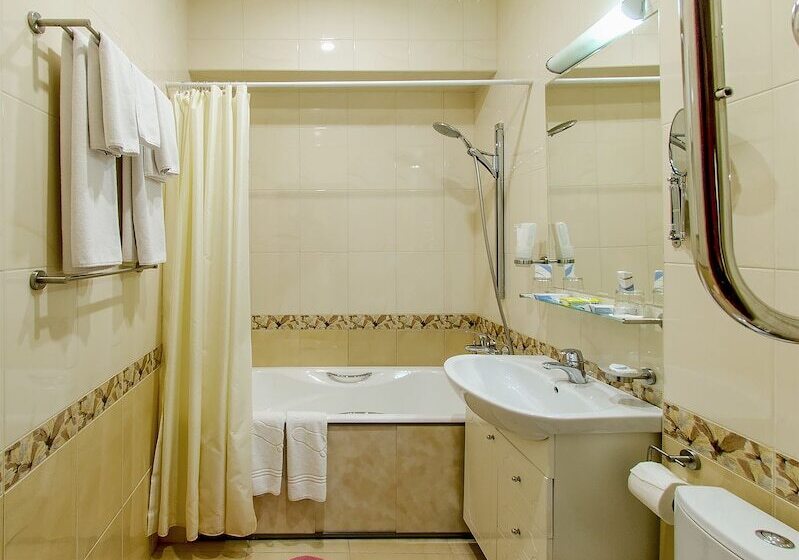 هتل Sochi Breeze Spa