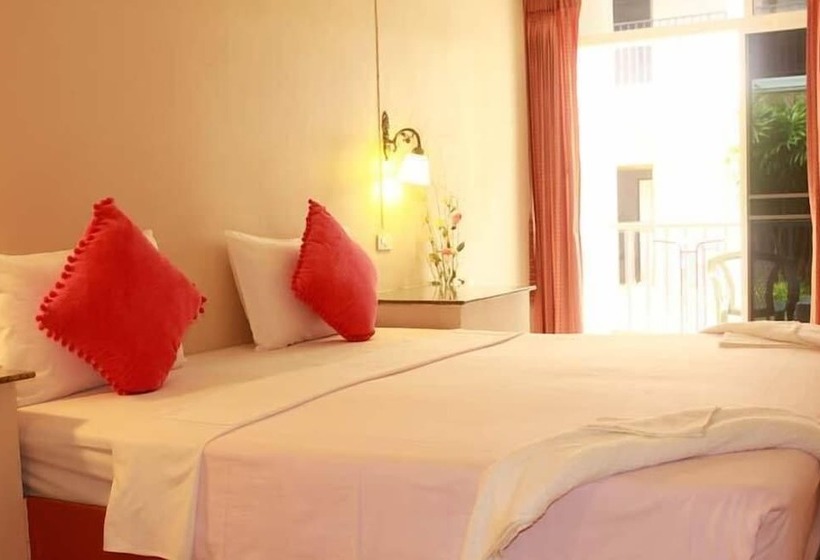 בית מלון כפרי Sp House Phuket