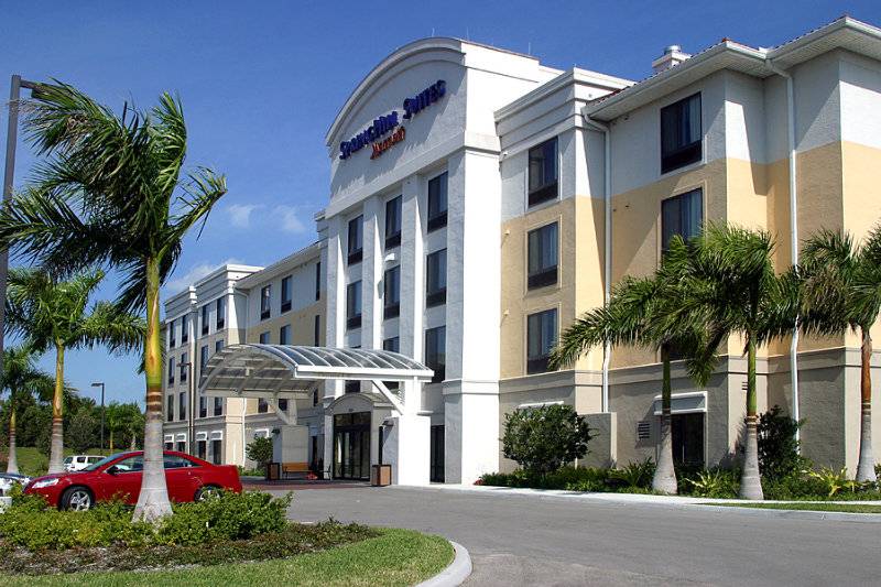 فندق Springhill Suites Fort Myers Airport