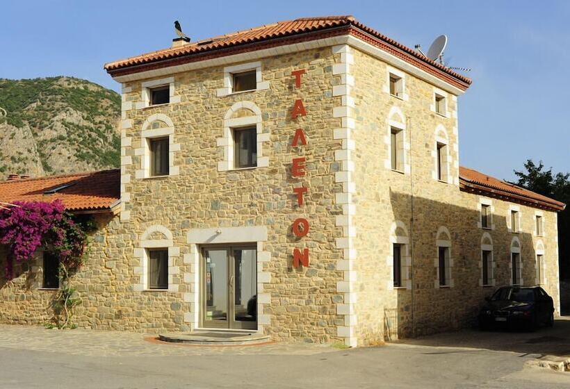 בית מלון כפרי Taleton Eco Guest House