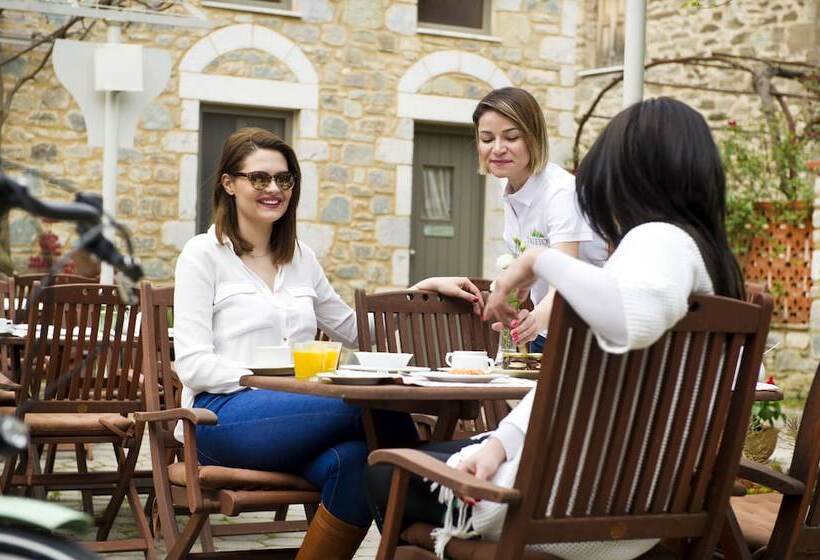 בית מלון כפרי Taleton Eco Guest House