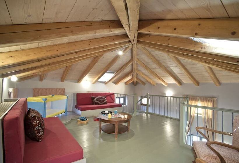 בית מלון כפרי Taleton Eco Guest House