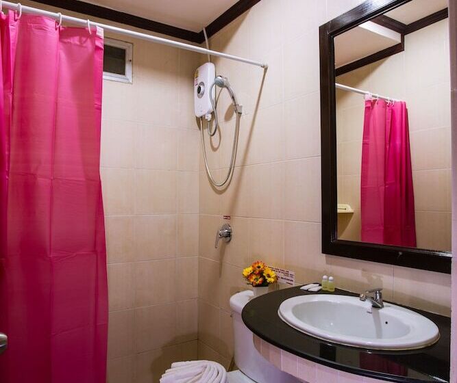 בית מלון כפרי Orchid Residence