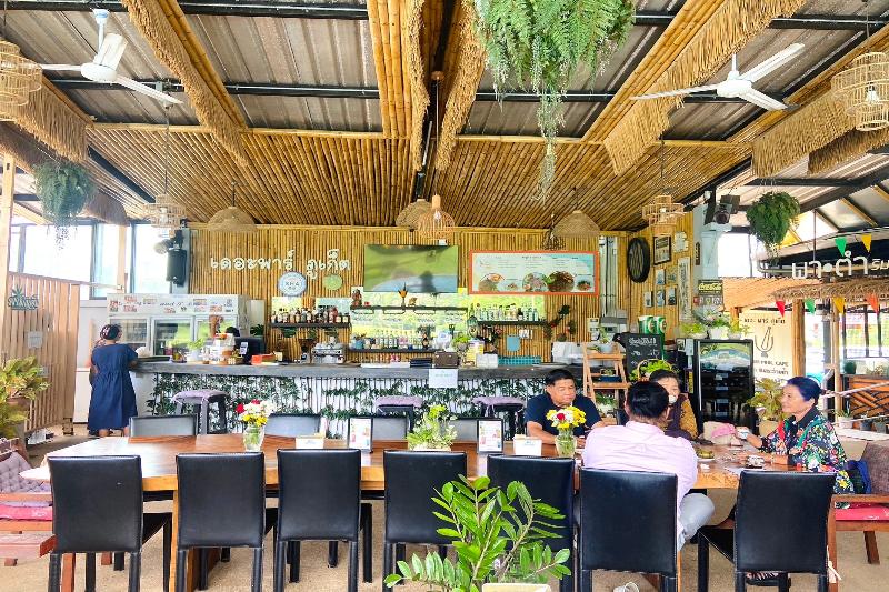 هتل The Par Phuket Sha Plus