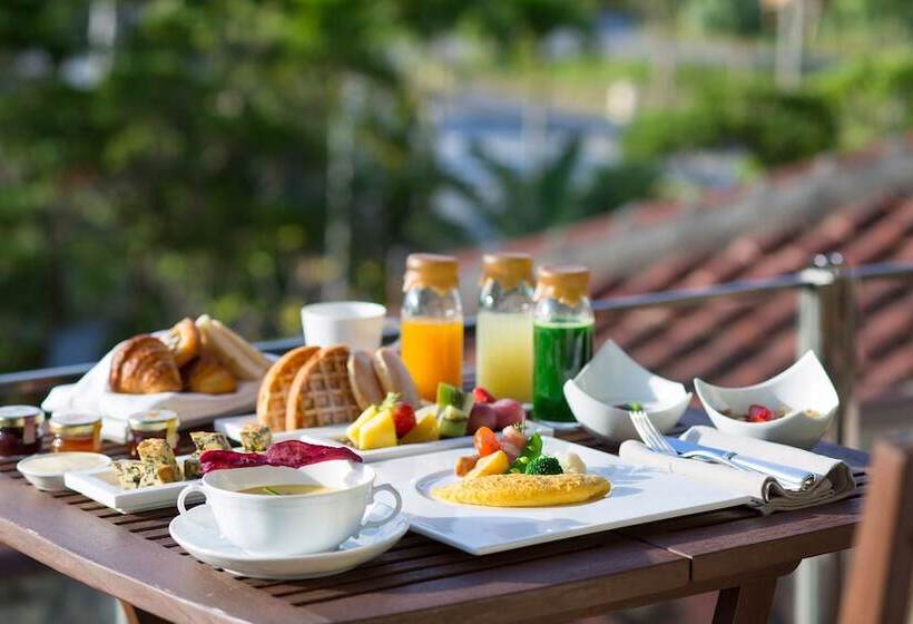 בית מלון כפרי The Ritzcarlton Okinawa