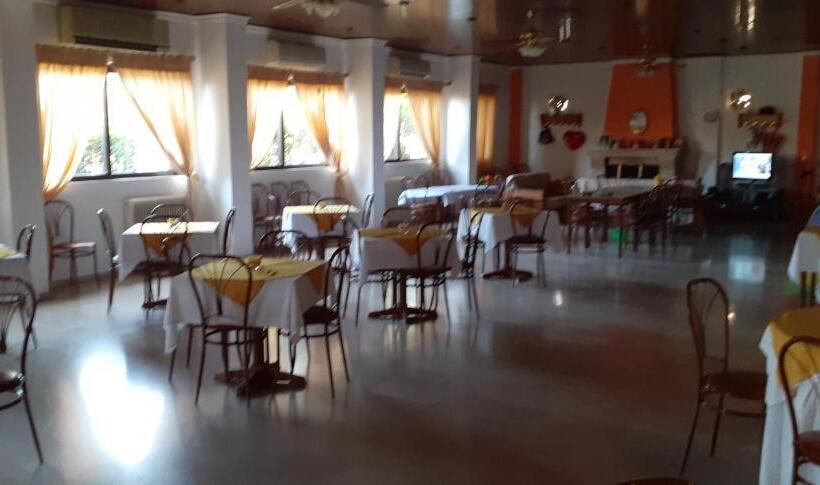 בית מלון כפרי Themisto