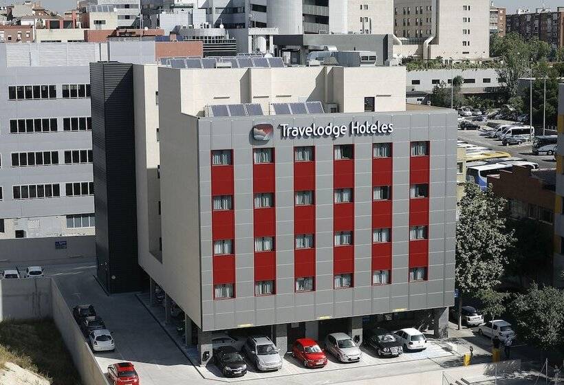 فندق Travelodge Madrid Metropolitano