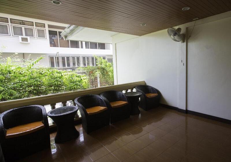 هتل Twin Palms Resort Pattaya, Sha Extra Plus Certified