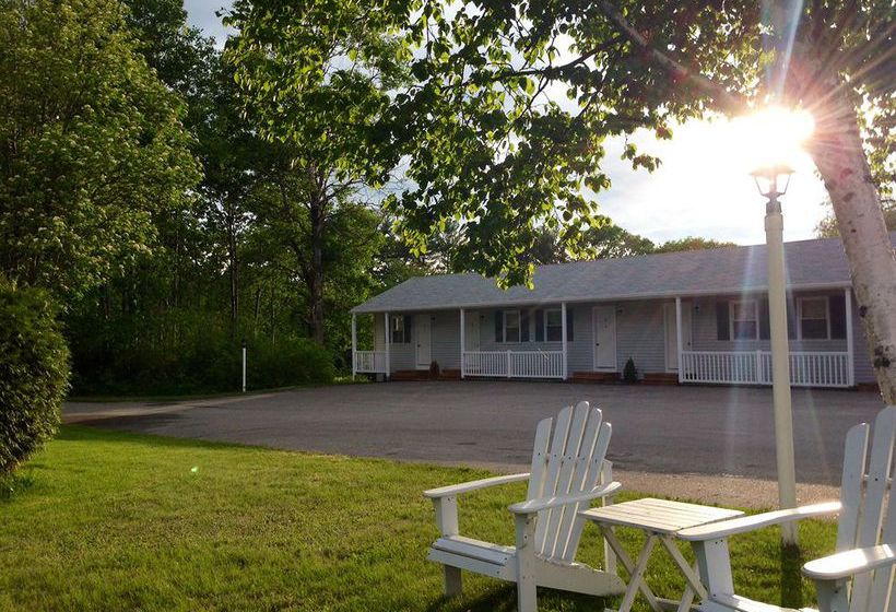 בית מלון כפרי White Anchor Inn